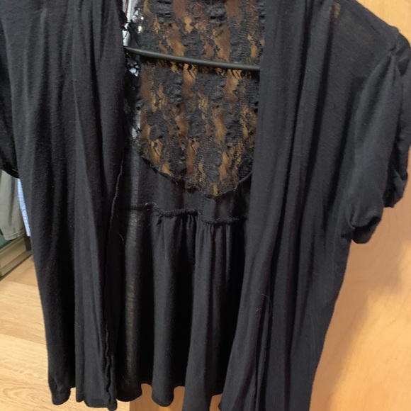 Shirts - Picture 3 of 8